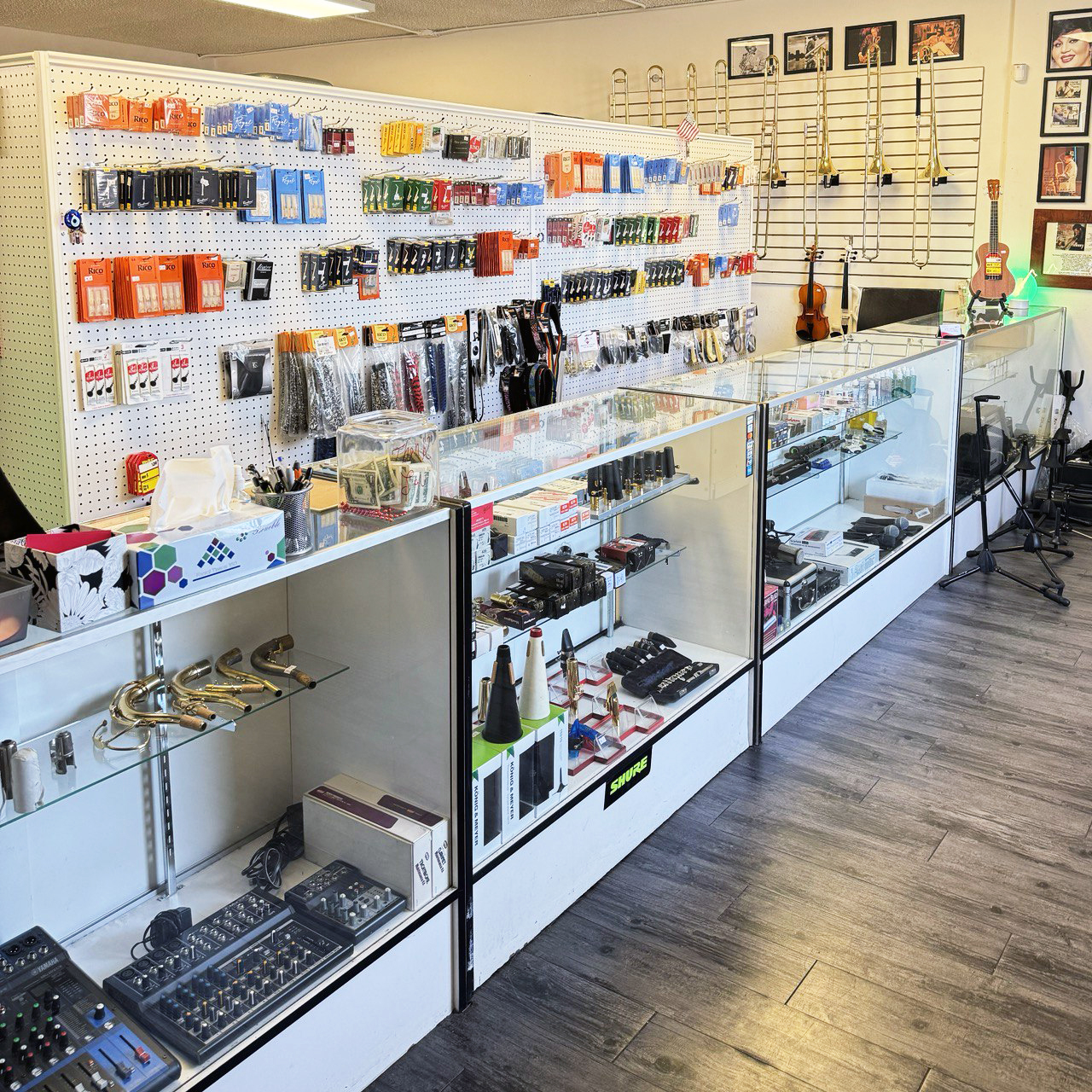 Mory Music Sale and repair instruments in Valley Los Angeles